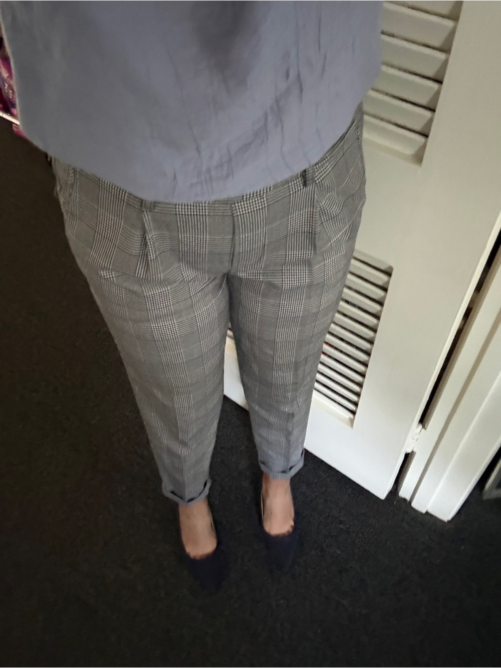 Grey and Black Plaid Ankle Pants Size 6